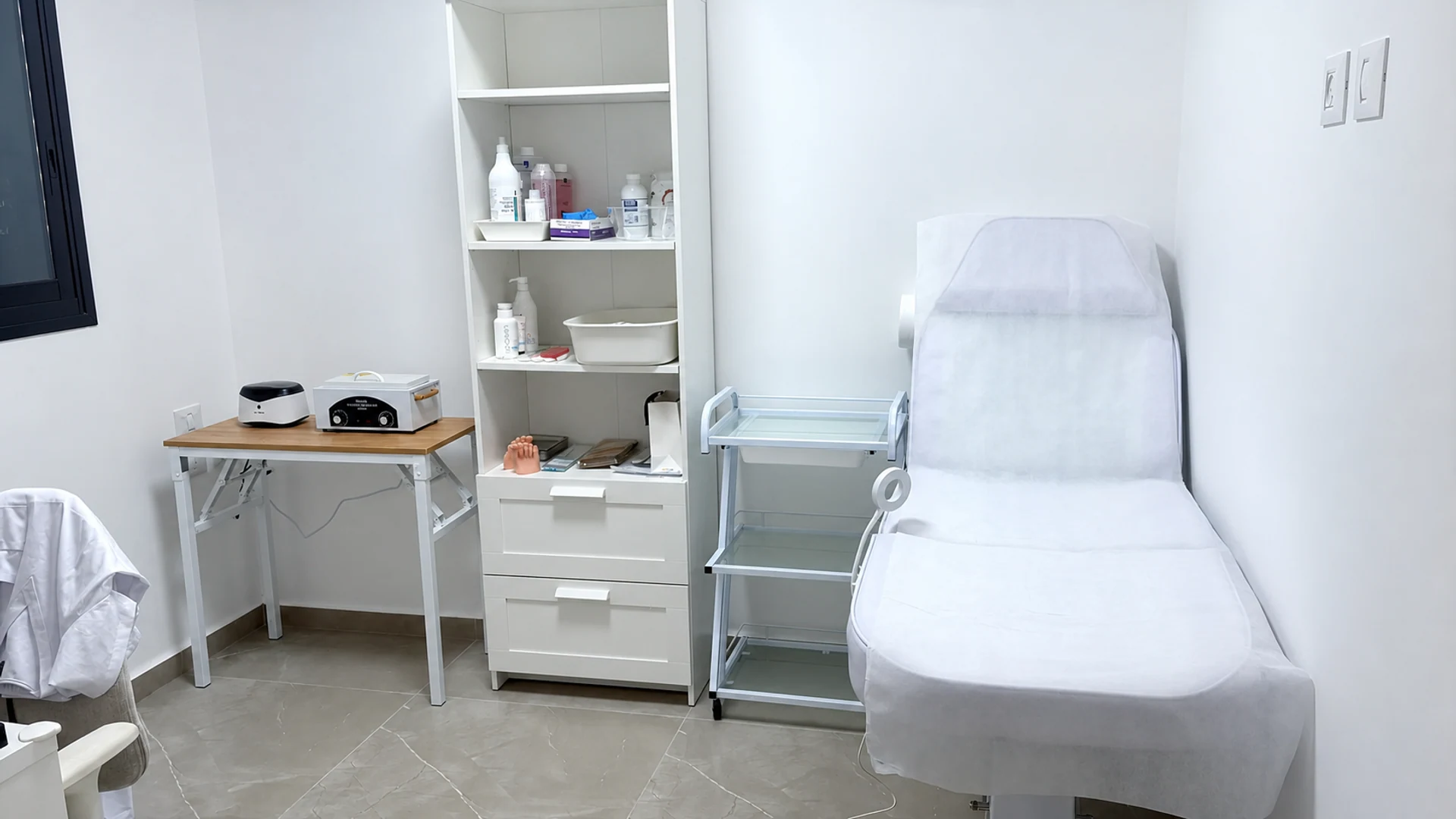 חלל הסטודיו של Orli Podo Care ברמת גן